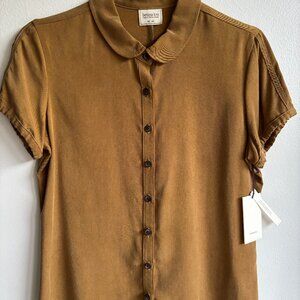 🇨🇦 NWT Designer Betina Lou Sustainable Blouse - Size M
